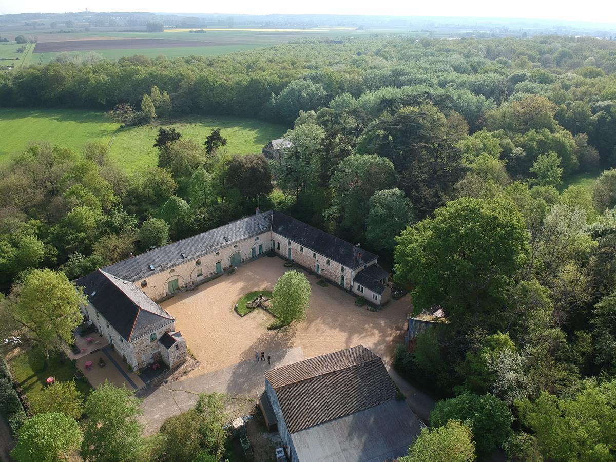 Bed and Breakfast Logis De La Pichonniere Charcé-Saint-Ellier-sur-Aubance Exteriér fotografie